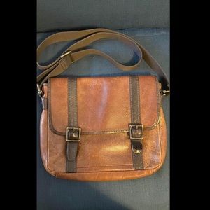 Like new! Fossil satchel bag